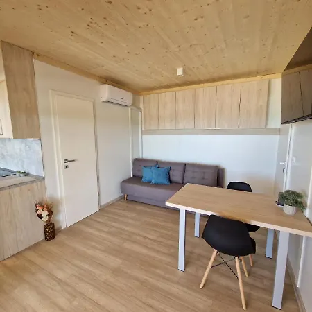 Апартаменты House Mane Sol - Perfect Seafront House For Relaxing Holidays