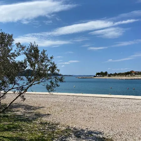 House Mane Sol - Perfect Seafront House For Relaxing Holidays * Drage