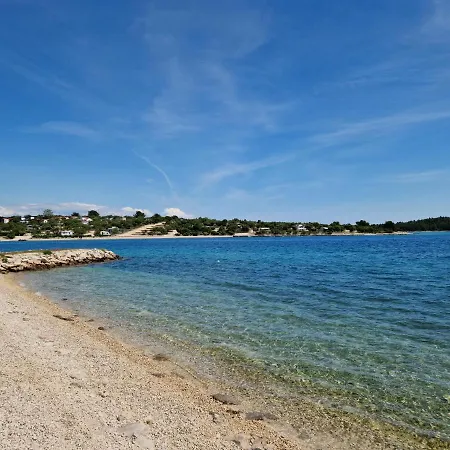 Apartment House Mane Sol - Perfect Seafront House For Relaxing Holidays Drage