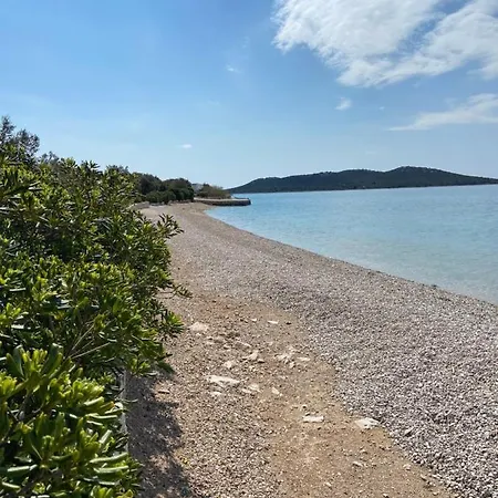 Apartment House Mane Sol - Perfect Seafront House For Relaxing Holidays Drage